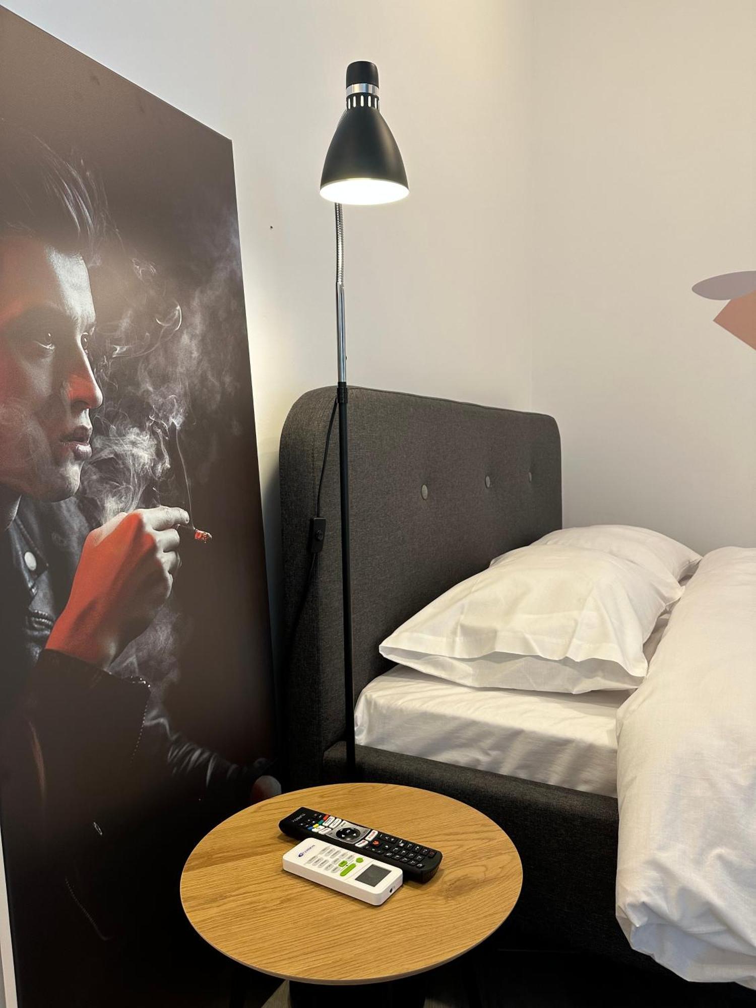 Brand New Studios Ipm1-2-3-4 Yenişehir Dış mekan fotoğraf